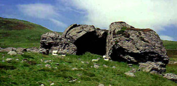 Пещера Друидов, Glen Almond.