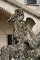 Статуя василиска в пикардийском замке Пьерфон