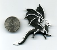 «Скелетный дракон, магнит на холодильник»<br />Автор: Chaoka 